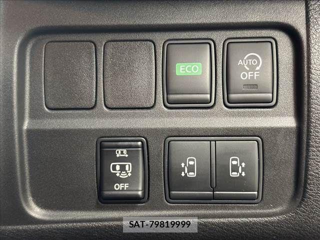 Nissan SERENA 2016-09 8745793-7