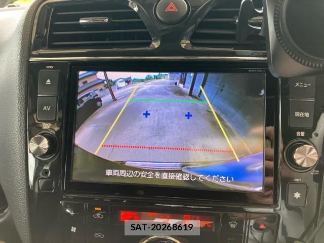 Nissan SERENA 2013-09 8745816-17