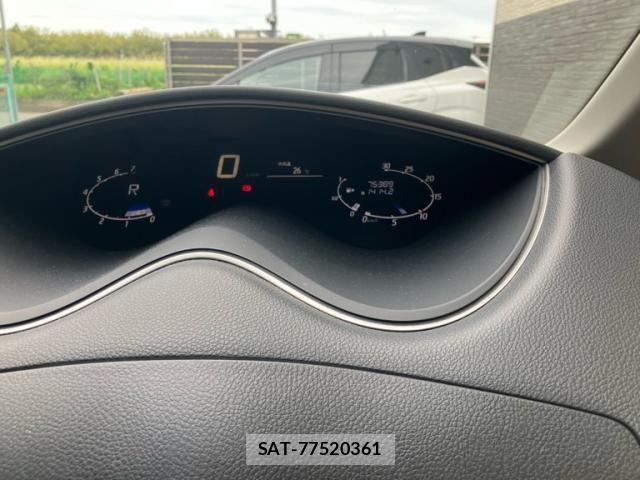 Nissan SERENA 2013-12 8745800-12