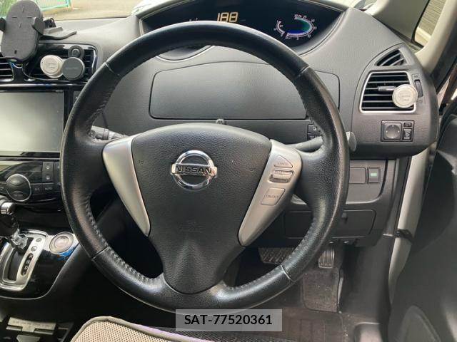 Nissan SERENA 2013-12 8745800-13