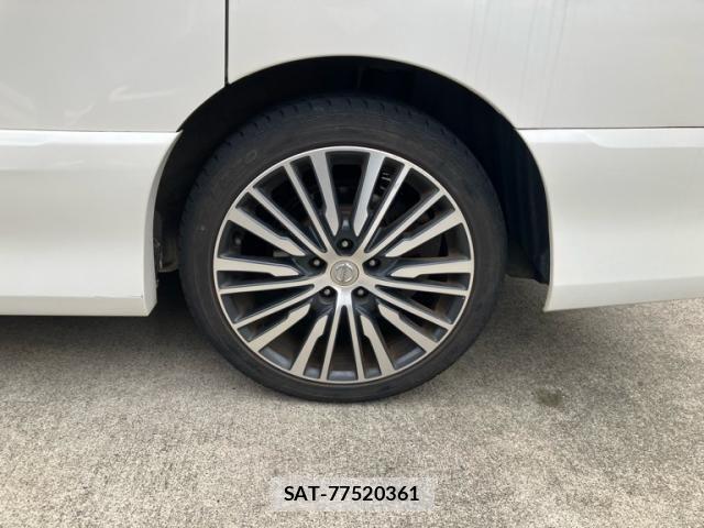 Nissan SERENA 2013-12 8745800-5