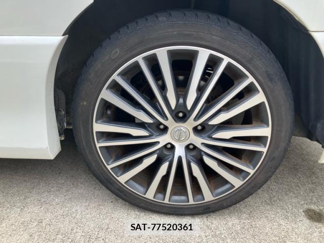 Nissan SERENA 2013-12 8745800-8