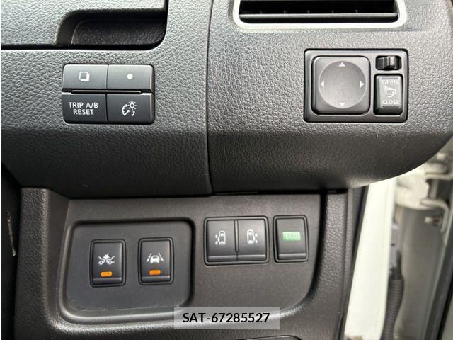 Nissan SERENA 2015-01 8745801-6