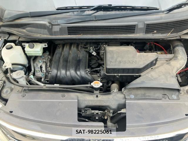 Nissan SERENA 2013-11 8745790-27