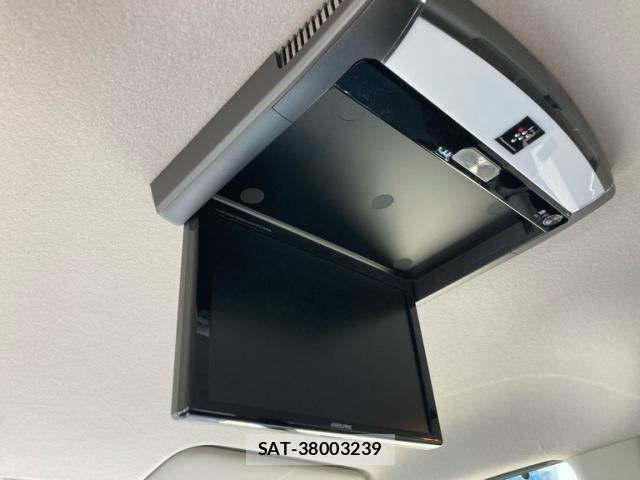 Nissan SERENA 2013-11 8745805-13