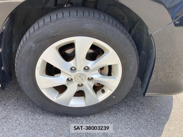 Nissan SERENA 2013-11 8745805-4