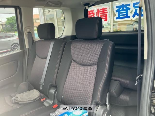 Nissan SERENA 2013-09 8745812-10