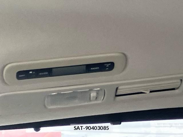 Nissan SERENA 2013-09 8745812-19