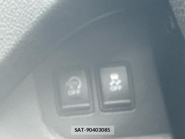 Nissan SERENA 2013-09 8745812-22