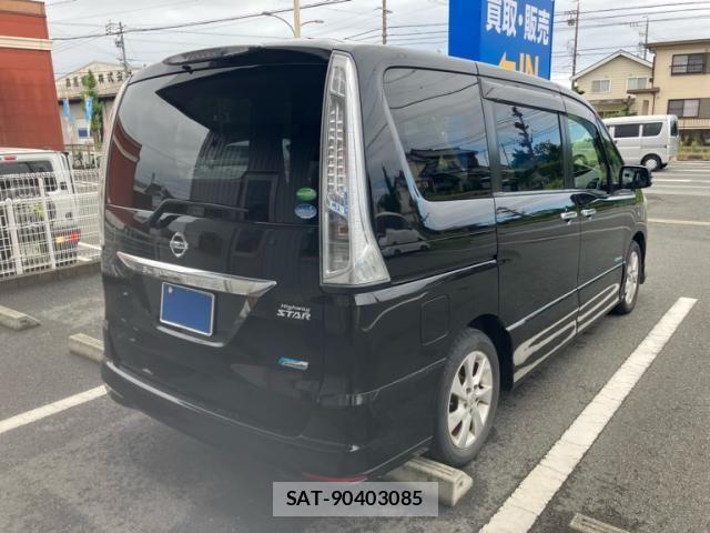 Nissan SERENA 2013-09 8745812-2