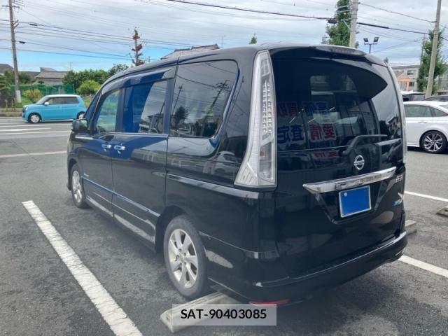 Nissan SERENA 2013-09 8745812-3
