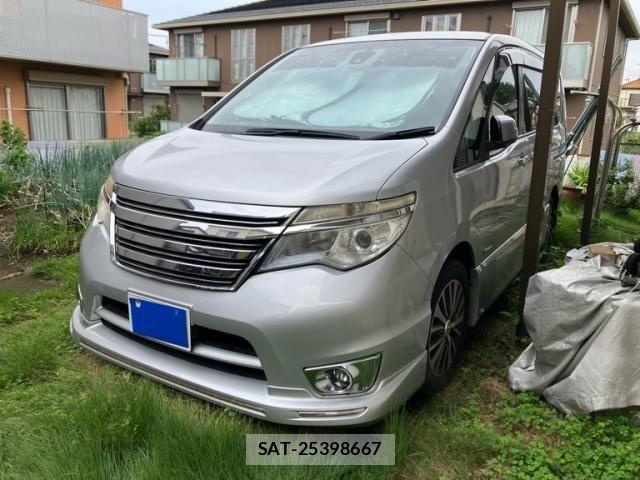 Nissan SERENA 2014-04 8745809-1