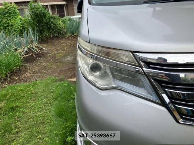 Nissan SERENA 2014-04 8745809-4