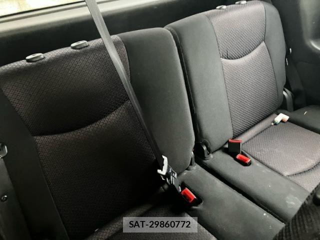 Nissan SERENA 2012-08 8745810-12