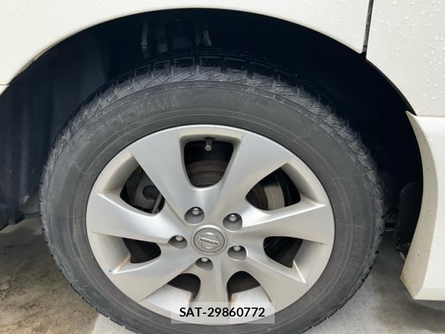 Nissan SERENA 2012-08 8745810-5