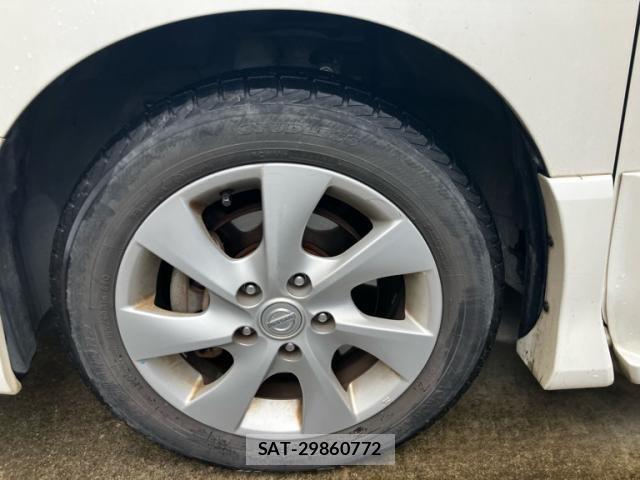Nissan SERENA 2012-08 8745810-7