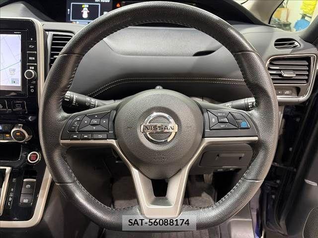 Nissan SERENA 2017-03 8745795-13
