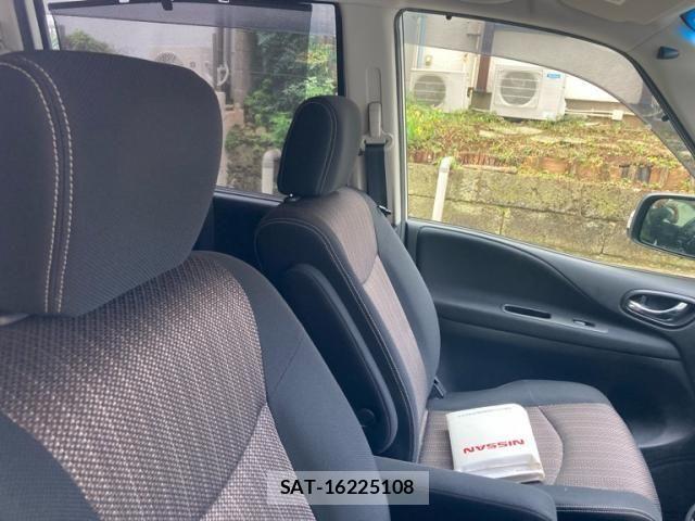 Nissan SERENA 2015-09 8745799-11
