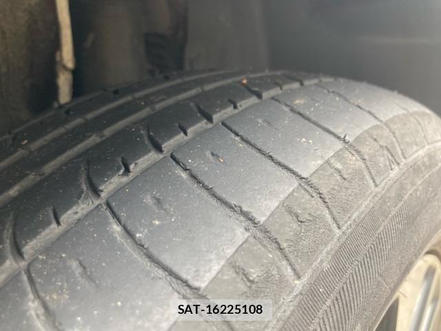 Nissan SERENA 2015-09 8745799-5