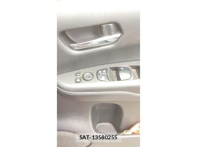 Nissan SERENA 2018-05 8745798-11