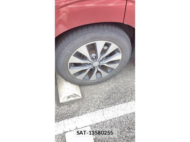 Nissan SERENA 2018-05 8745798-2