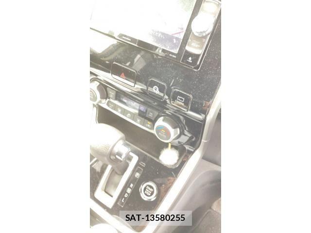 Nissan SERENA 2018-05 8745798-5