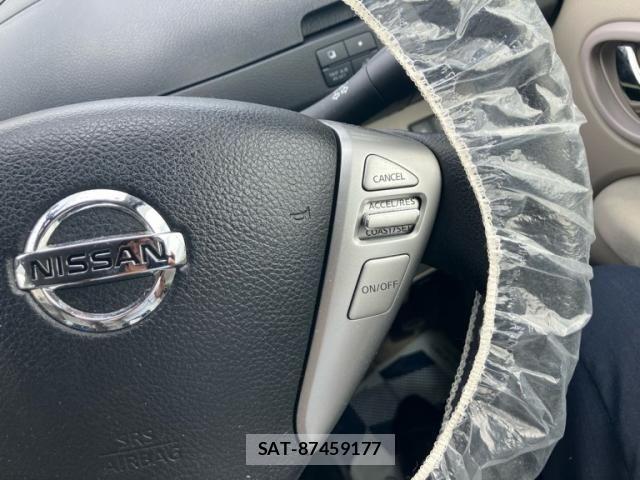 Nissan SERENA 2013-01 8745814-12