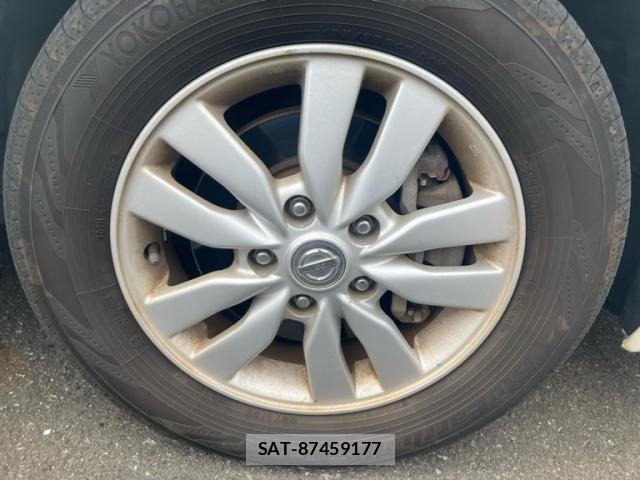 Nissan SERENA 2013-01 8745814-4