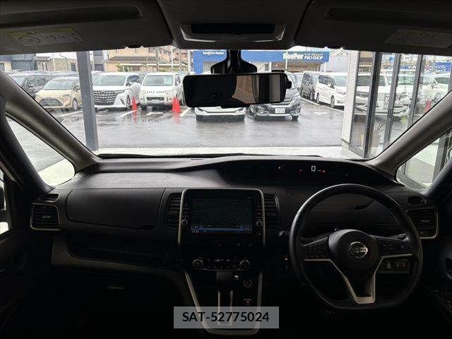 Nissan SERENA 2017-09 8745791-2