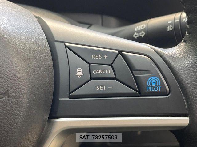 Nissan SERENA 2016-10 8745780-6