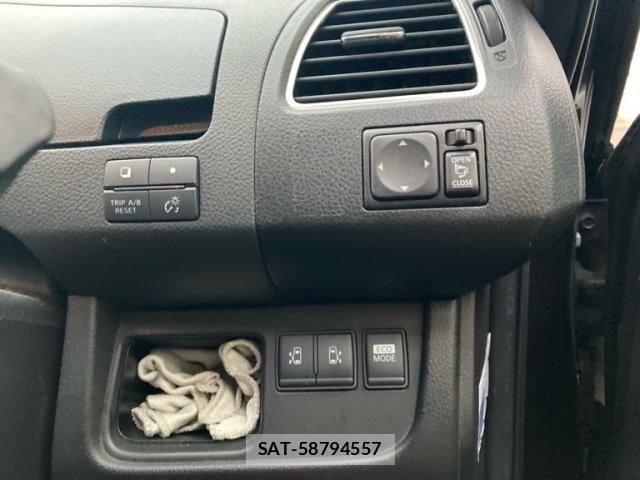 Nissan SERENA 2012-08 8745804-10