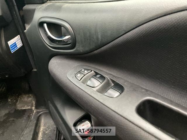 Nissan SERENA 2012-08 8745804-11