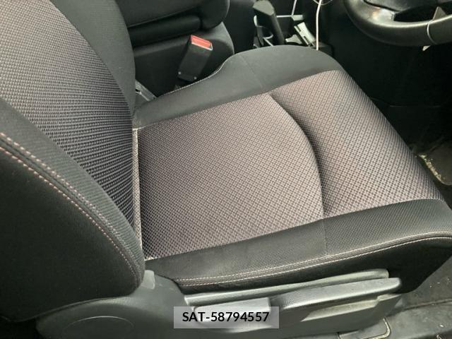 Nissan SERENA 2012-08 8745804-12