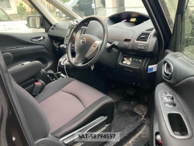 Nissan SERENA 2012-08 8745804-6