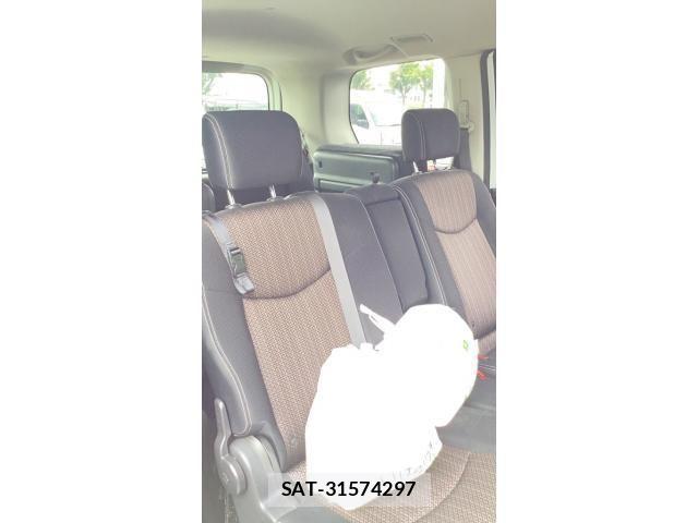 Nissan SERENA 2015-06 8744213-11