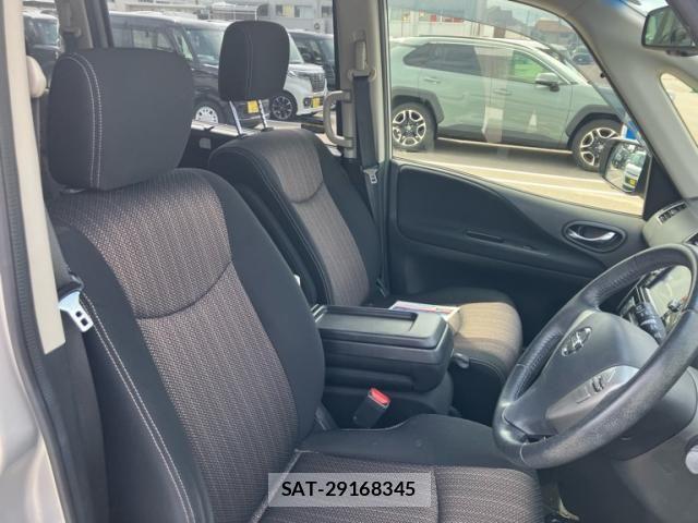 Nissan SERENA 2015-05 8745803-11