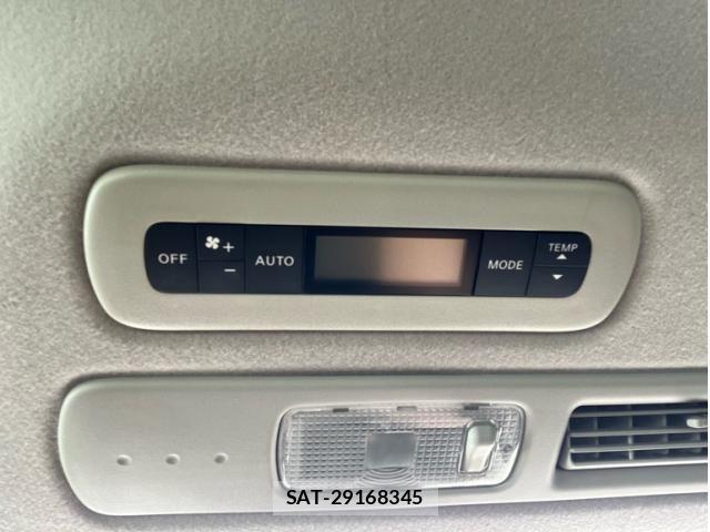 Nissan SERENA 2015-05 8745803-20