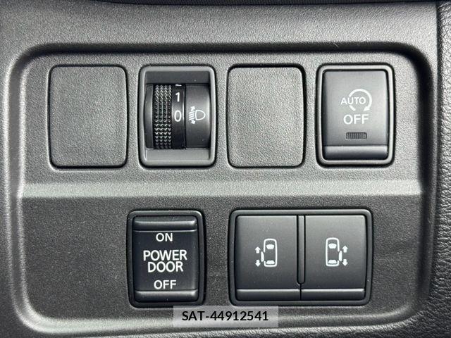 Nissan SERENA 2021-07 8745762-11