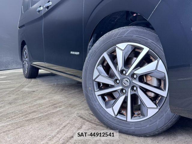 Nissan SERENA 2021-07 8745762-26