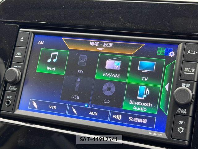 Nissan SERENA 2021-07 8745762-3