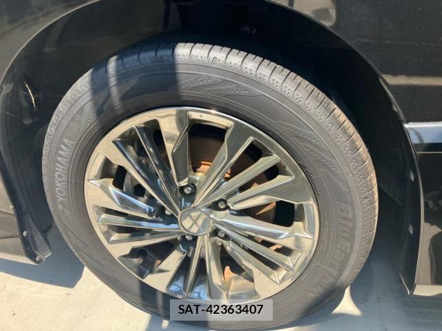 Nissan SERENA 2014-02 8745811-9
