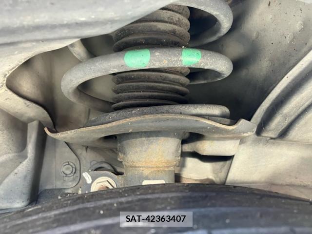 Nissan SERENA 2014-02 8745811-4