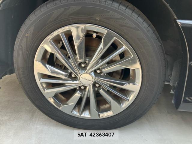 Nissan SERENA 2014-02 8745811-5