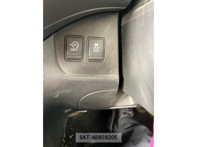 Nissan SERENA 2013-09 8745813-22