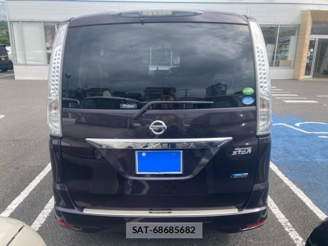 Nissan SERENA 2012-10 8745815-1