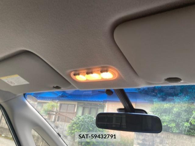 Nissan SERENA 2014-04 8782007-14