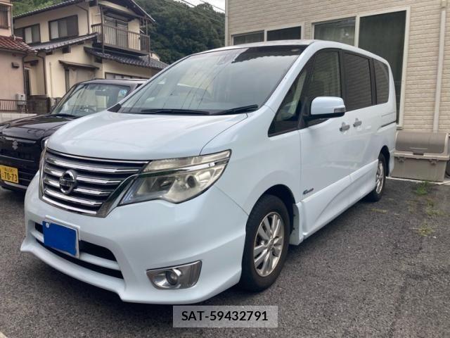 Nissan SERENA 2014-04 8782007-1