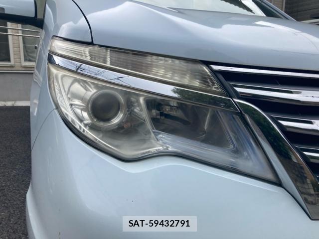 Nissan SERENA 2014-04 8782007-3