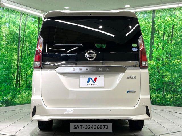 Nissan SERENA 2017-12 8781988-17