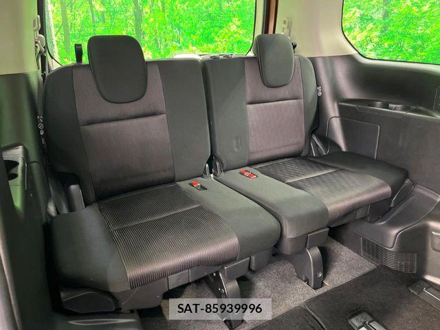 Nissan SERENA 2018-03 8781994-11